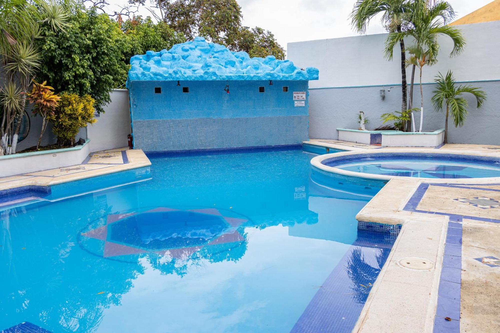 OYO Hotel Marías Chetumal Exterior foto
